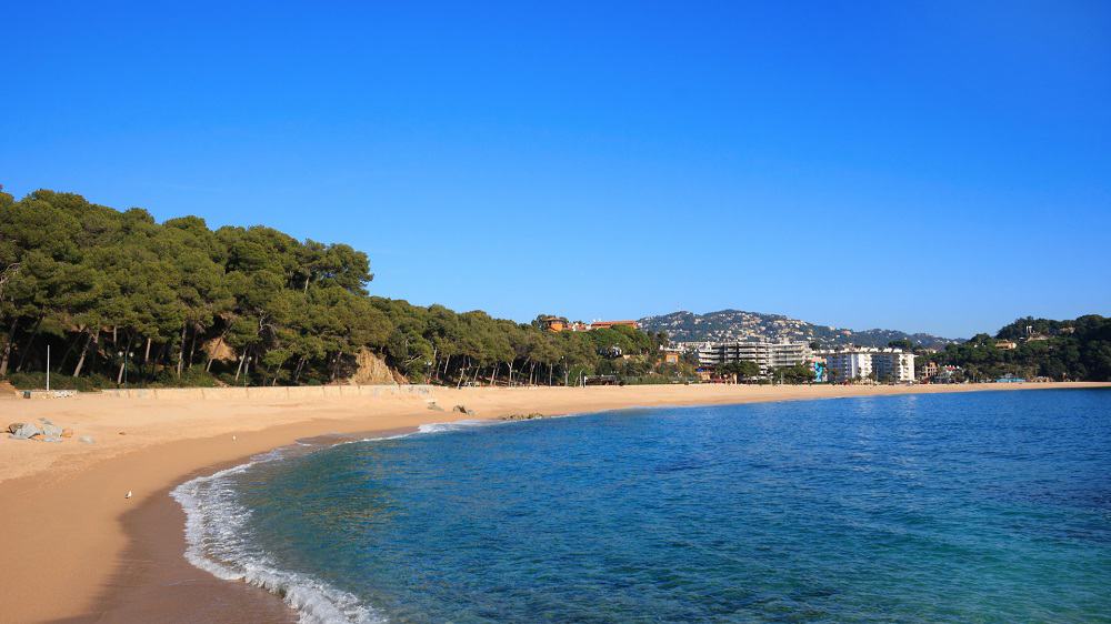 La bellissima spiaggia di Fenals a Lloret de Mar