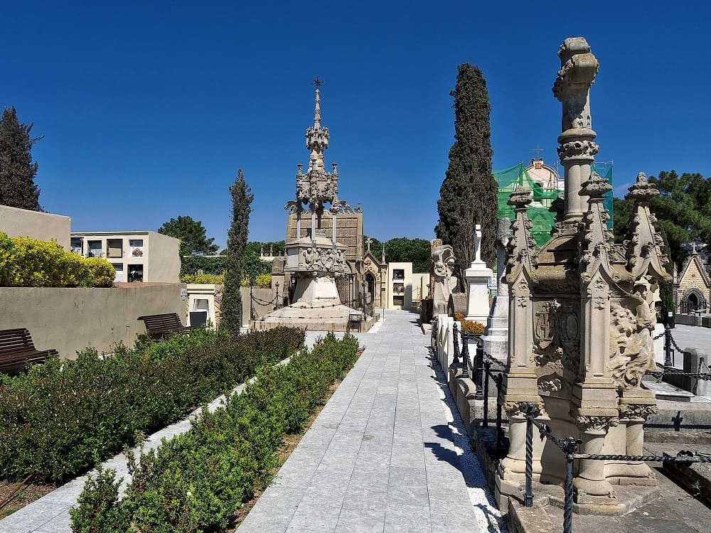 Monumenti a Lloret de Mar - Cimitero modernista